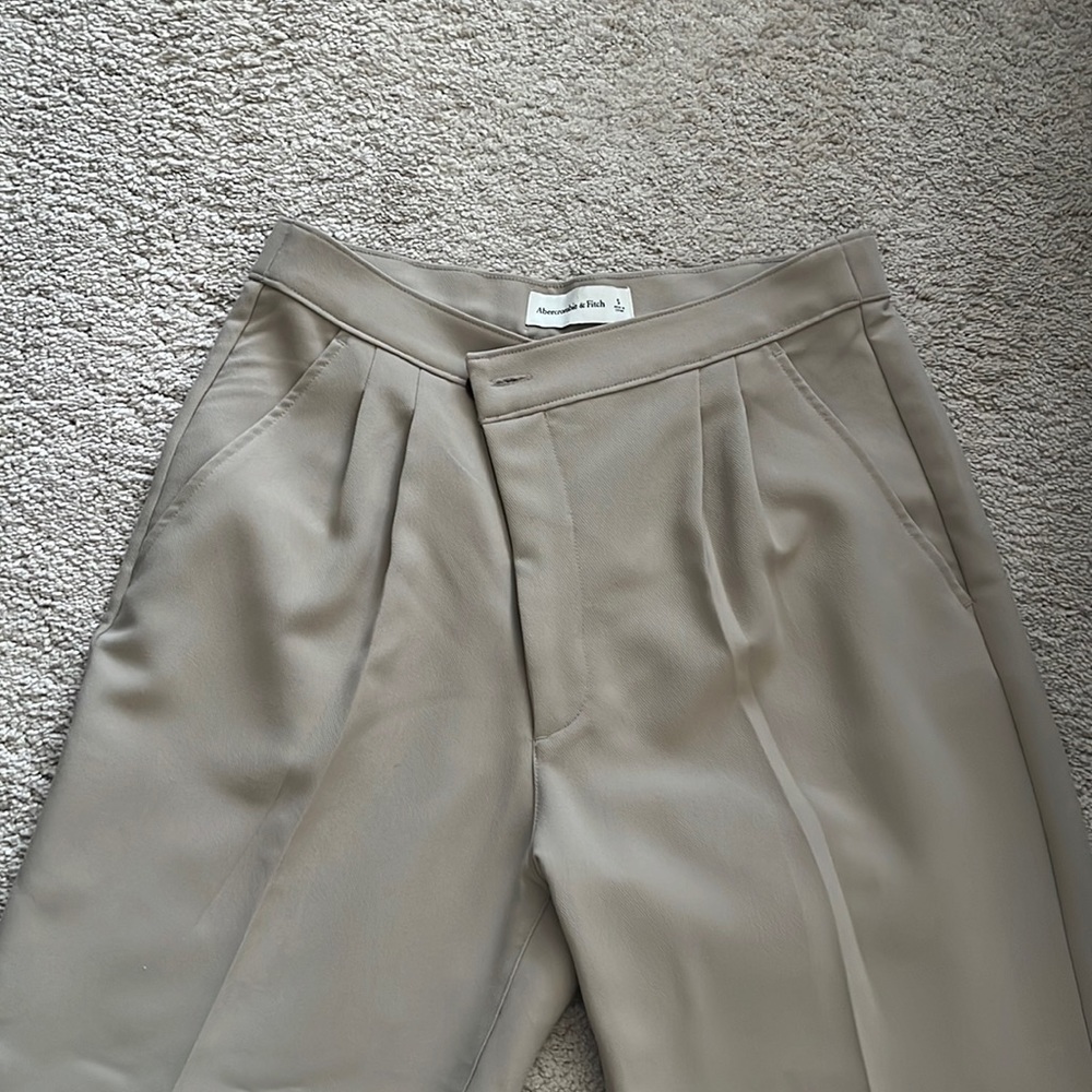 Abercrombie & Fitch asymmetric trousers